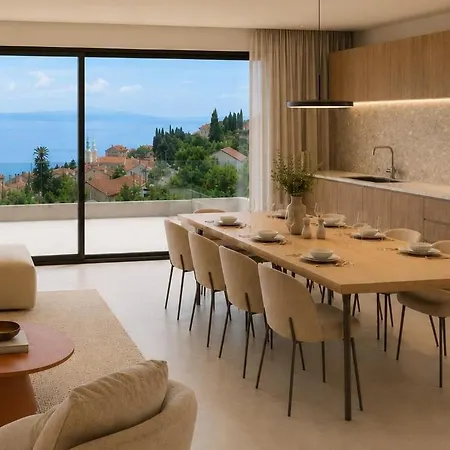 Panoramic Seaview Apartment, Completely Renovated Appartement Opatija